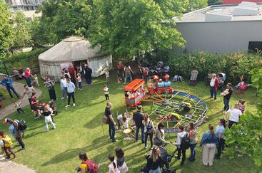 Živá Ulice- Živá Zahrada a kolotoč se točí tak jak má